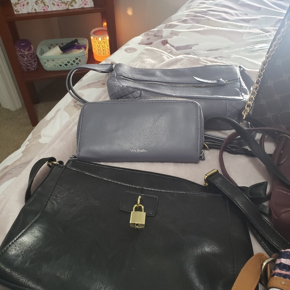 Purses - Picture 6 of 6